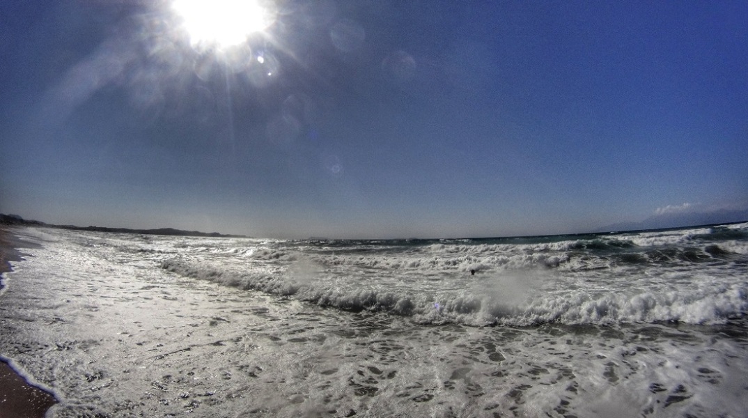 Πλούσιο σε μελτέμια το φετινό καλοκαίρι 