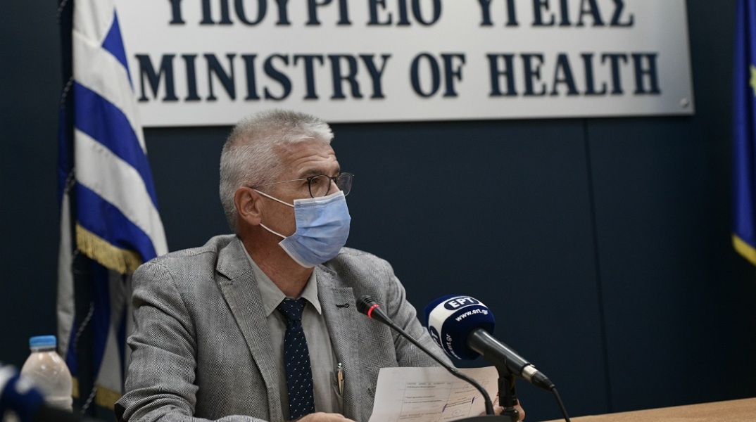 Ο Χαράλαμπος Γώγος στην ενημέρωση για τον κορωνοϊό