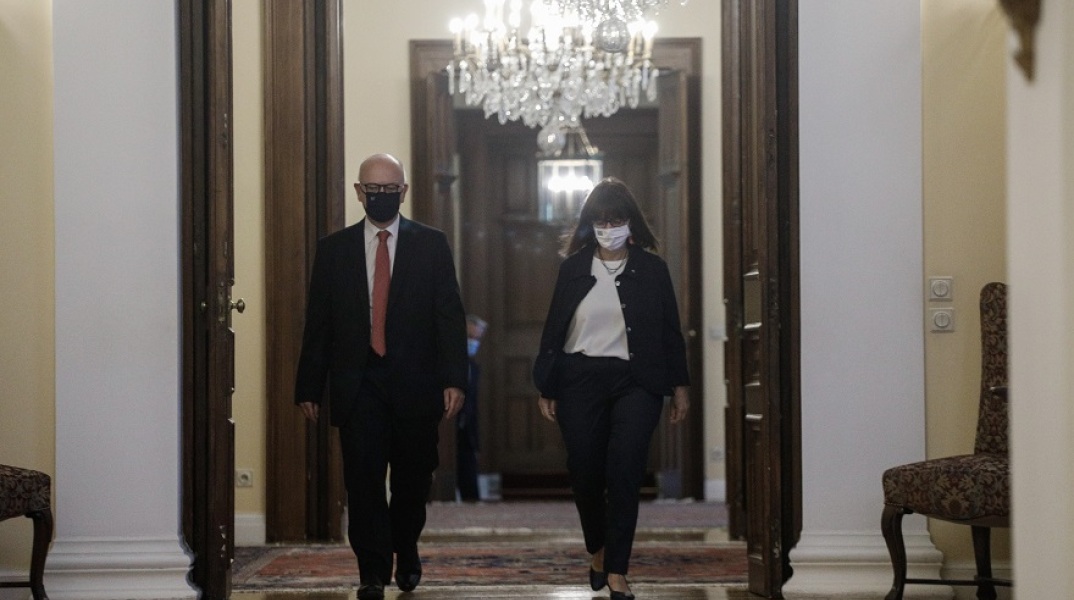 Κατερίνα Σακελλαροπούλου