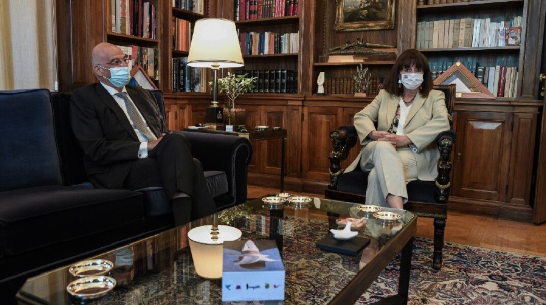 Η Κατερίνα Σακελλαροπούλου και ο Νίκος Δένδιας