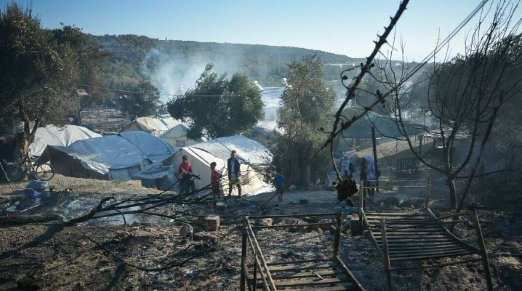 Φωτιά στη Μόρια 