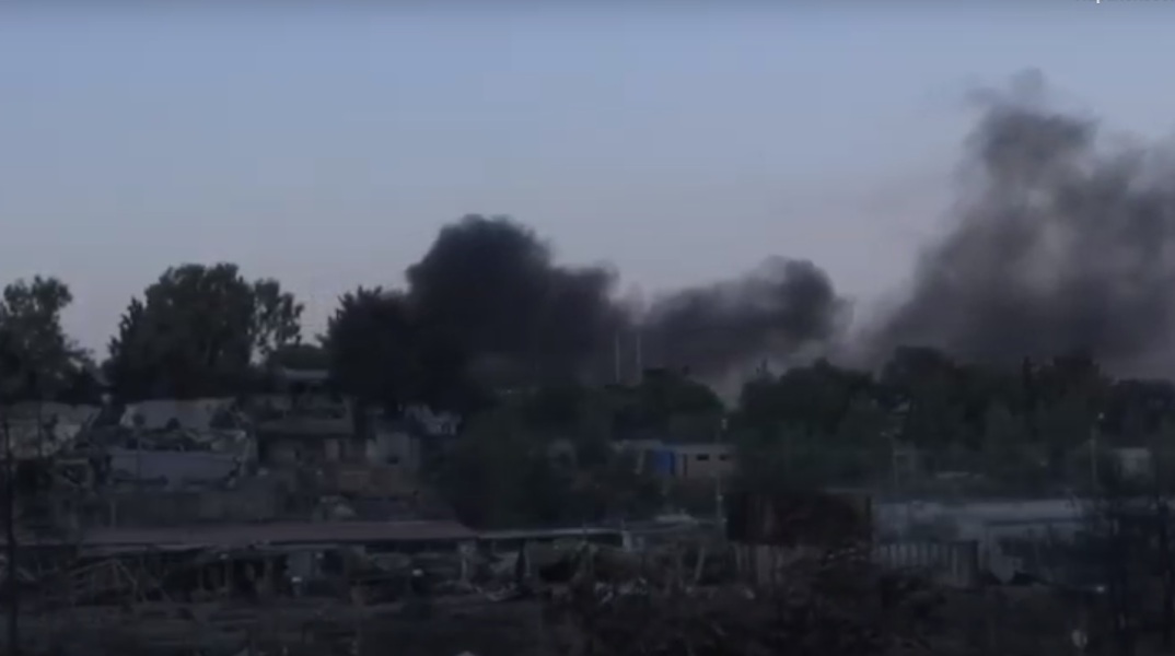 Φωτιά στο ΚΥΤ της Μόριας