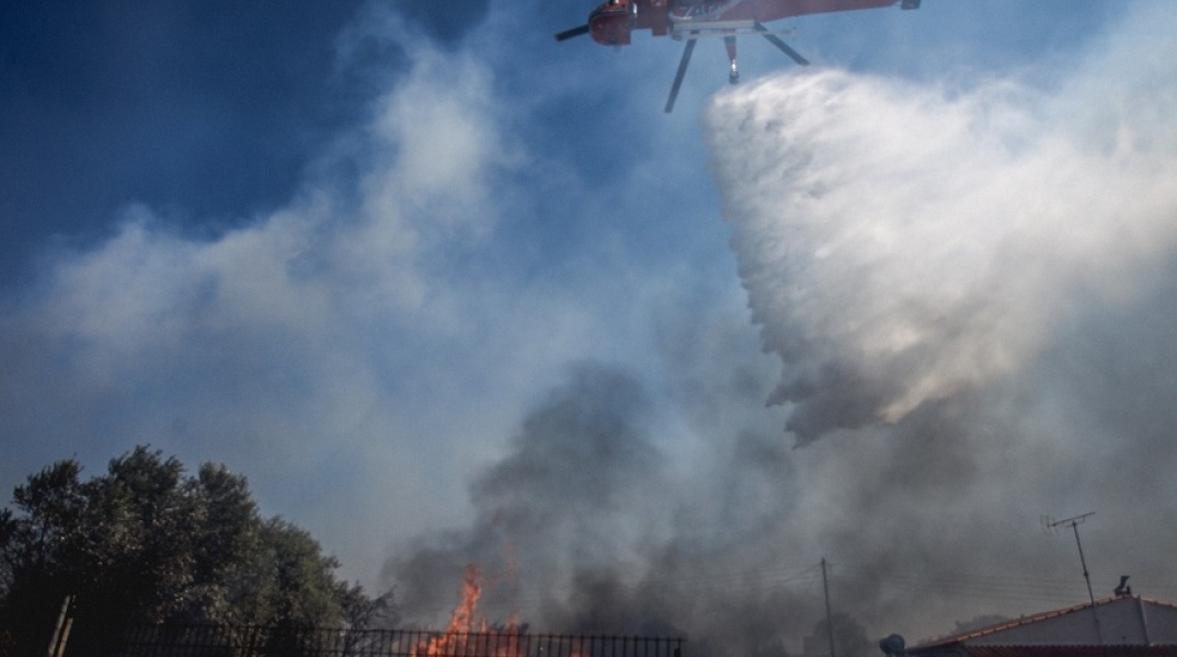 Φωτιά Ραφήνα