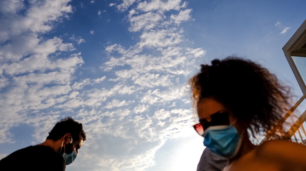 Μάσκα με ταξίδι στο πλοίο 