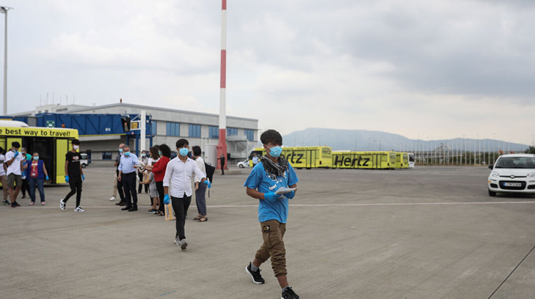 Ασυνόδευτα προσφυγόπουλα