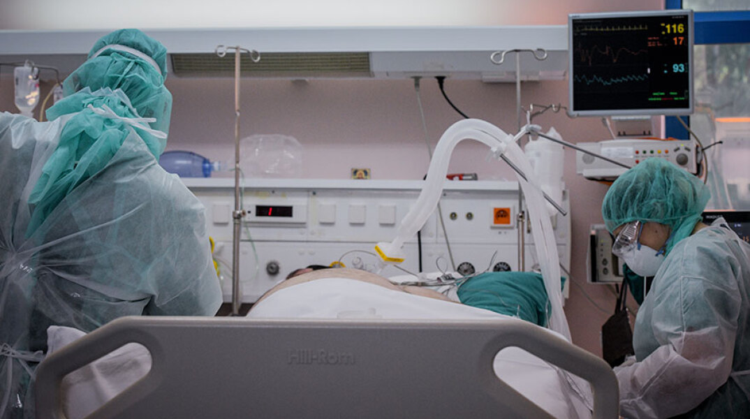 Κορωνοϊός στην Ελλάδα: Αυξάνονται οι διασωληνωμένοι στις ΜΕΘ