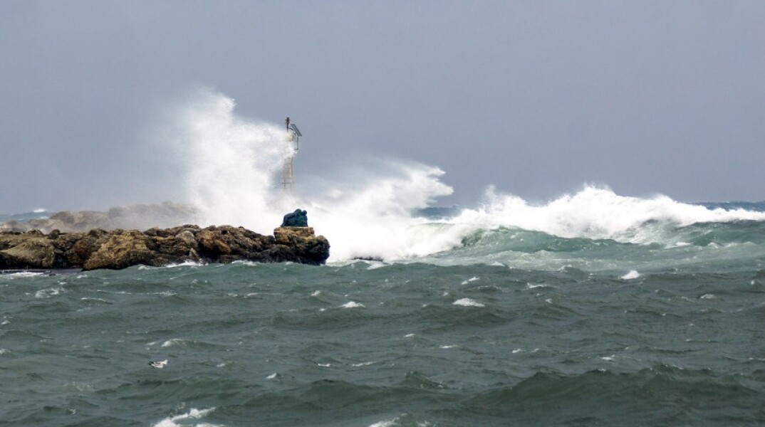 Θάλασσα κακοκαιρία
