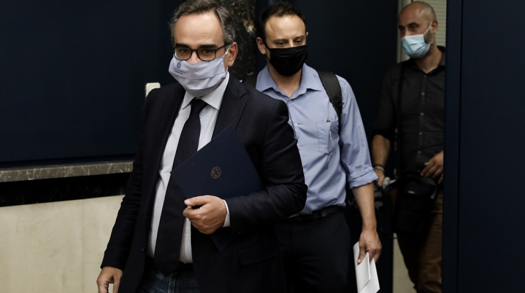 Βασίλης Κοντοζαμάνης