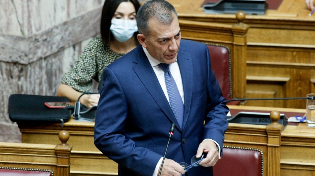 Γιάννης Βρούτσης