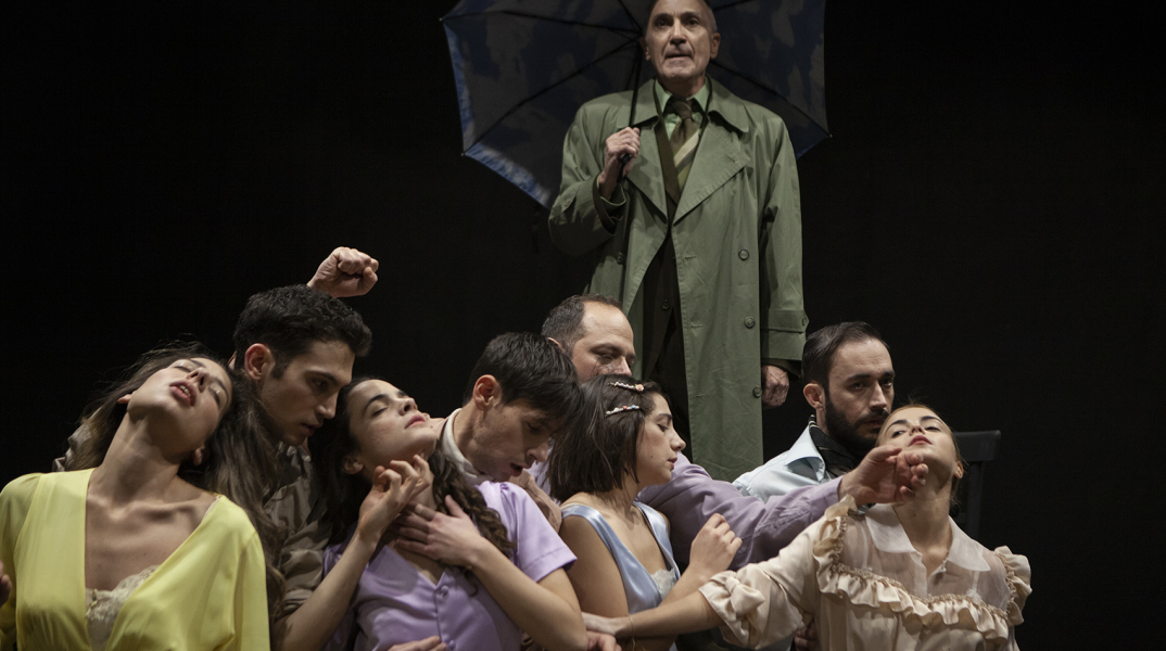 Δόξα κοινή, από την Οδό Φιλελλήνων