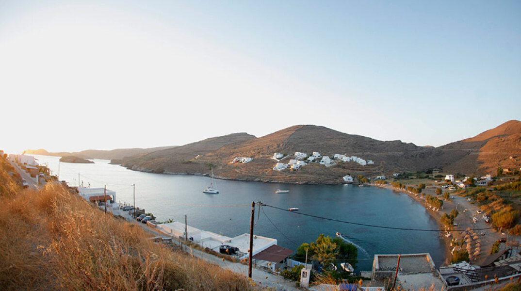 Εικόνα από την Κύθνο - Στο νησί επιβεβαιώθηκαν τρία κρούσματα κορωνοϊού