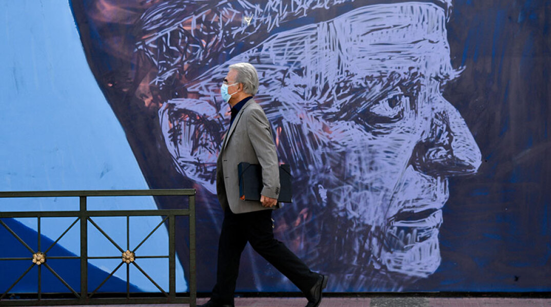 Στην Αττική τα 240 από τα 416 νέα κρουσματα κορωνοϊού που ανακοίνωσε την Τρίτη 29 Σεπτεμβρίου 2020 ο ΕΟΔΥ