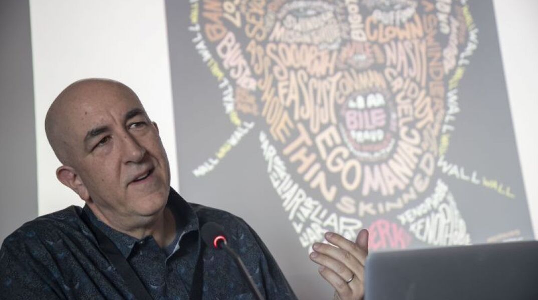 Ο εικονογράφος Τζον Μαυρουδής