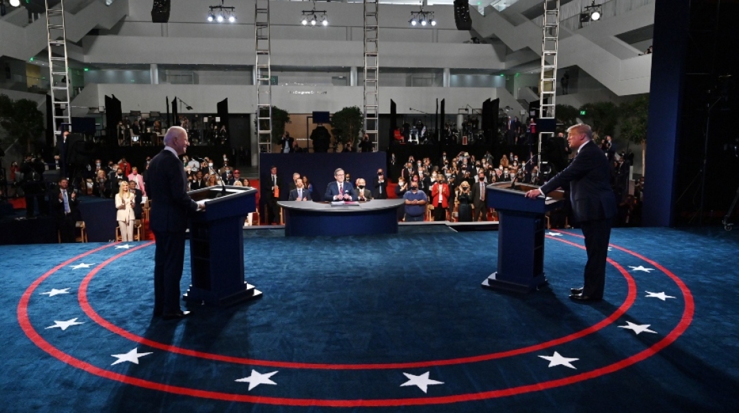 Ο Τζο Μπάιντεν και ο Ντόναλντ Τραμπ στο πρώτο debate ενόψει των αμερικανικών εκλογών στις 3 Νοεμβρίου