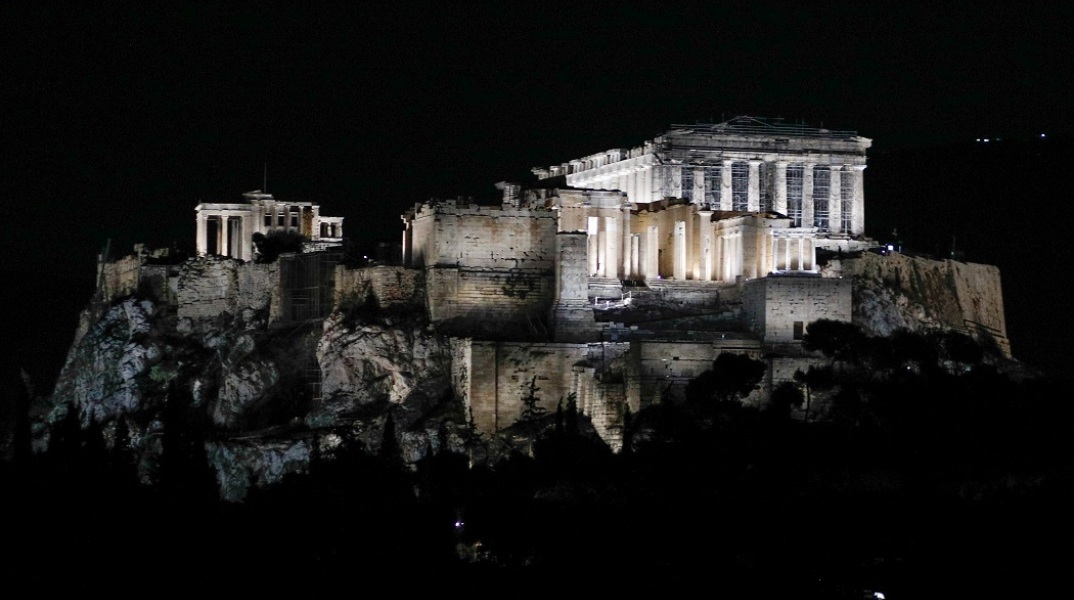 Ο νέος φωτισμός της Ακρόπολης 
