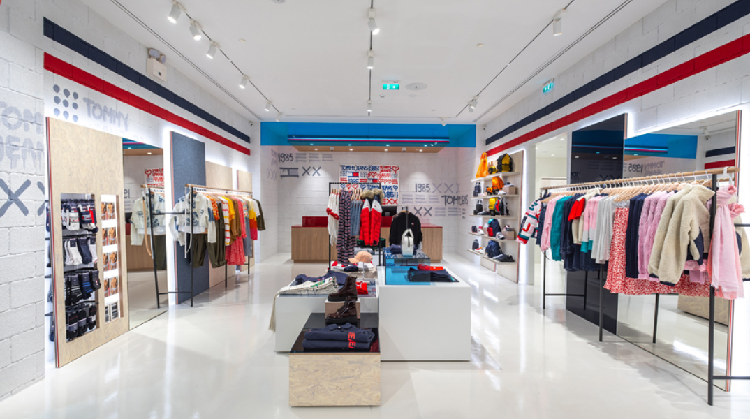 νέο Flagship Store Tommy Hilfiger στο The Mall Athens