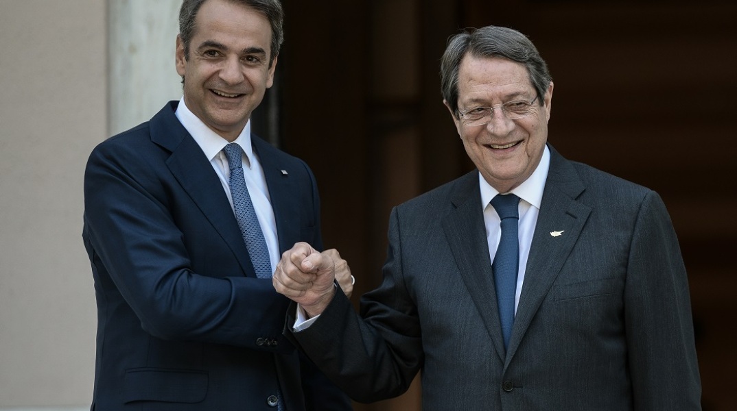 Ο Κυριάκος Μητσοτάκης και ο Νίκος Αναστασιάδης 