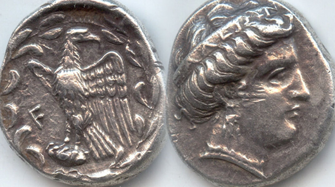 Δύο από τα σπάνια αρχαία νομίσματα που επαναπατρίστηκαν στην Ελλάδα