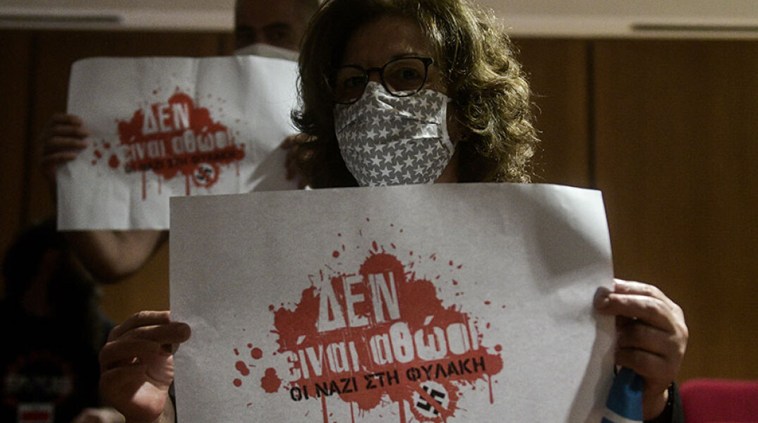 Η Μάγδα Φύσσα στη Δίκη της Χρυσής Αυγής