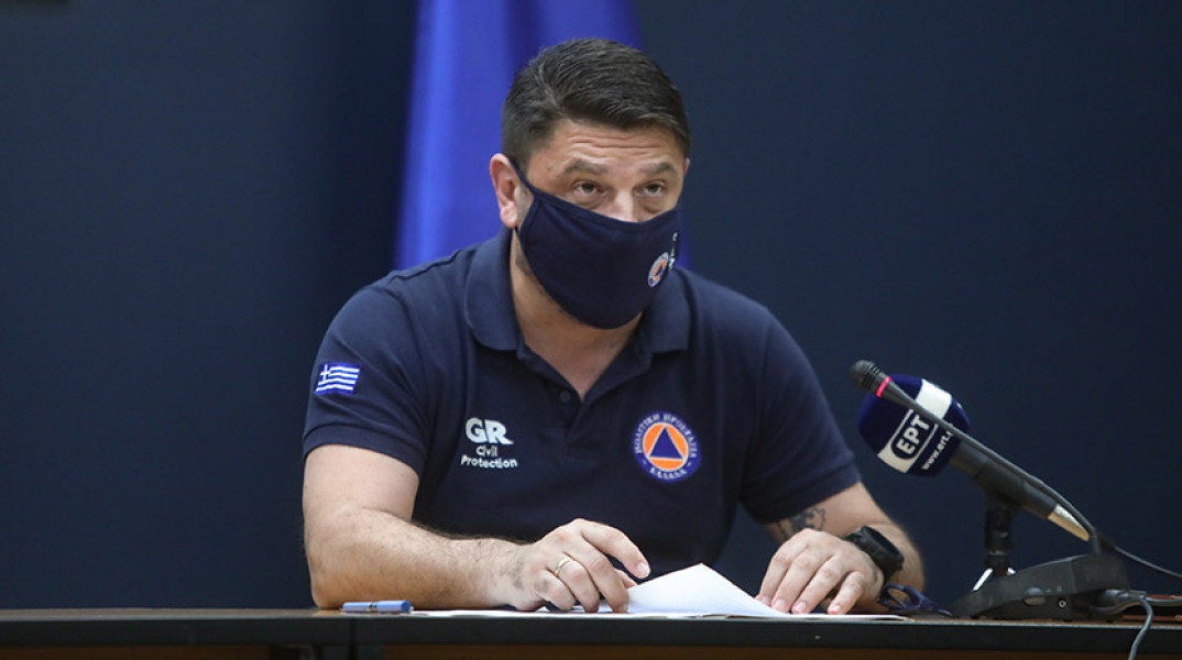 ΝΙΚΟΣ ΧΑΡΔΑΛΙΑΣ - ΕΝΗΜΕΡΩΣΗ  ΓΙΑ ΤΗΝ ΠΟΡΕΙΑ ΤΗΣ ΠΑΝΔΗΜΙΑΣ COVID-19 ΣΤΗΝ ΧΩΡΑ ΜΑΣ