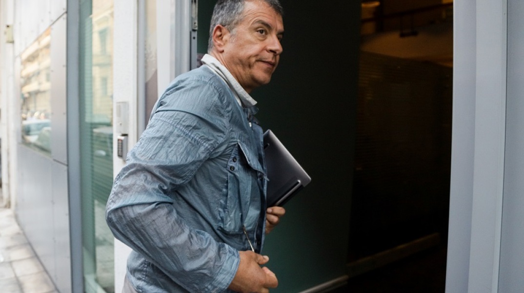 Σταύρος Θεοδωράκης