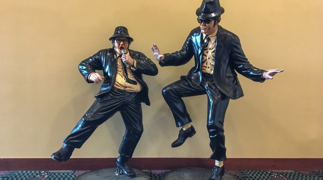 Φιγούρες με τους χαρακτήρες της ταινίας Blues Brothers