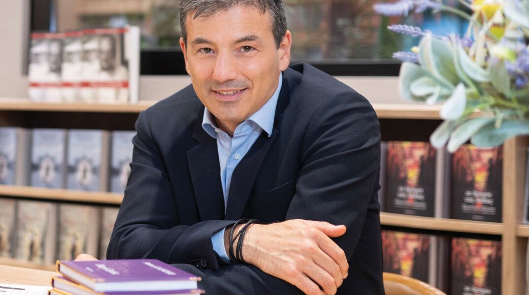 Συνέντευξη με τον Κωνσταντίνο Παπαδόπουλο από τις Εκδόσεις Διόπτρα