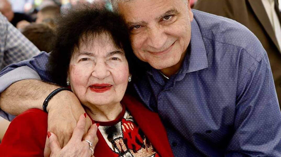 Ο Γιώργος Πατούλης με την μητέρα του, Πόπη