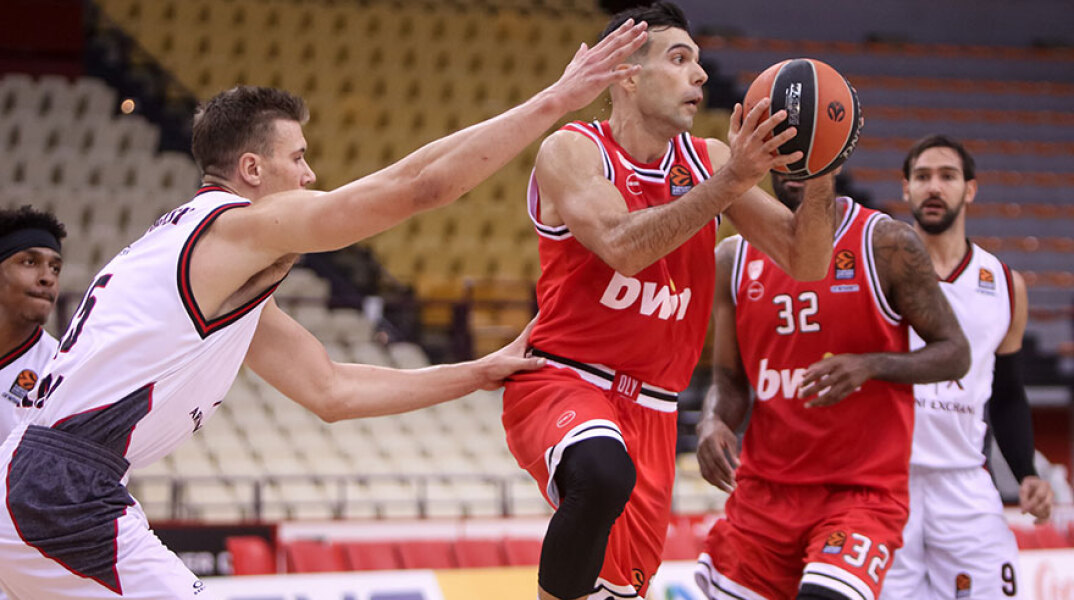 Κώστας Σλούκας