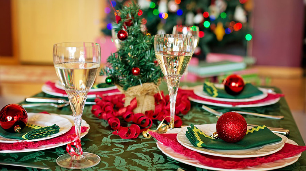 Χριστουγεννιάτικο τραπέζι 