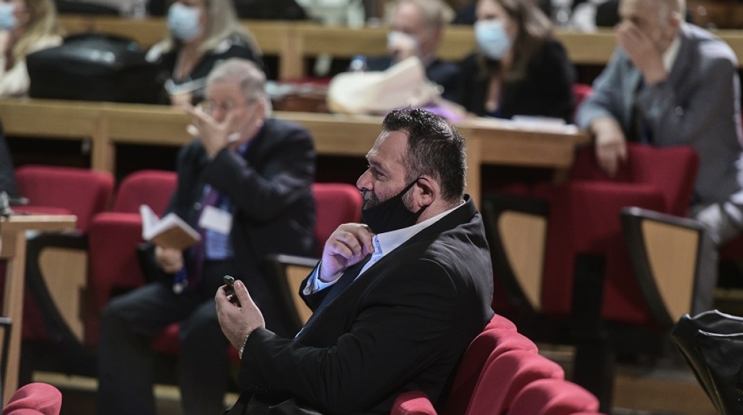 Γιάννης Λαγός