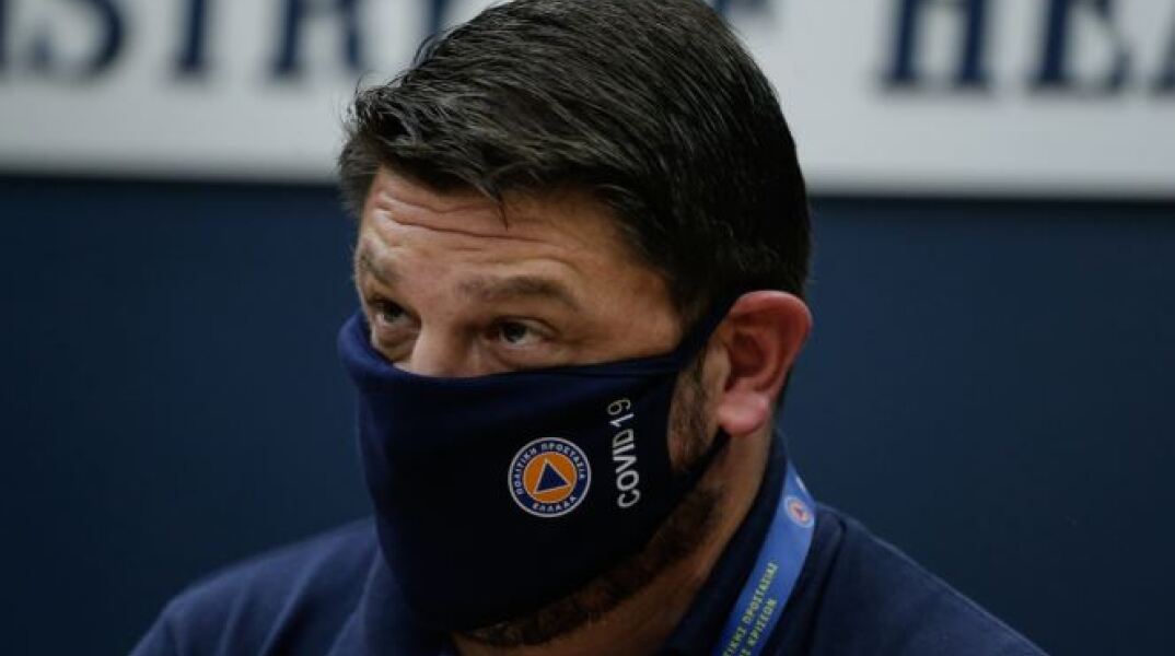  Nίκος Χαρδαλιάς 