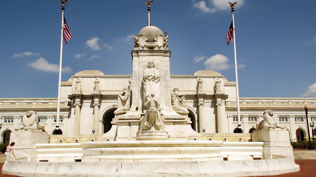 Άγαλμα του Χριστόφορου Κολόμβου στις ΗΠΑ