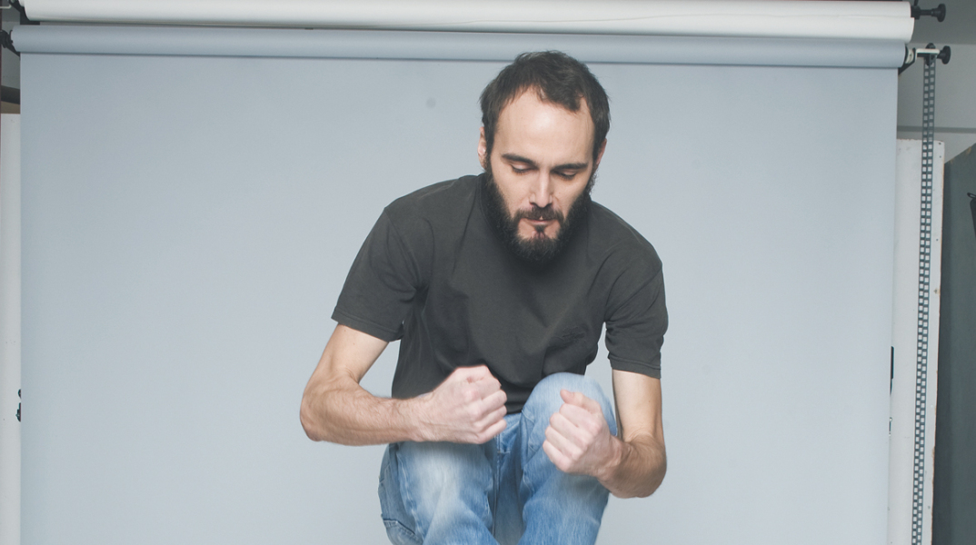 Ο Χρήστος Λαϊνάς και κάτι που λάμπει 