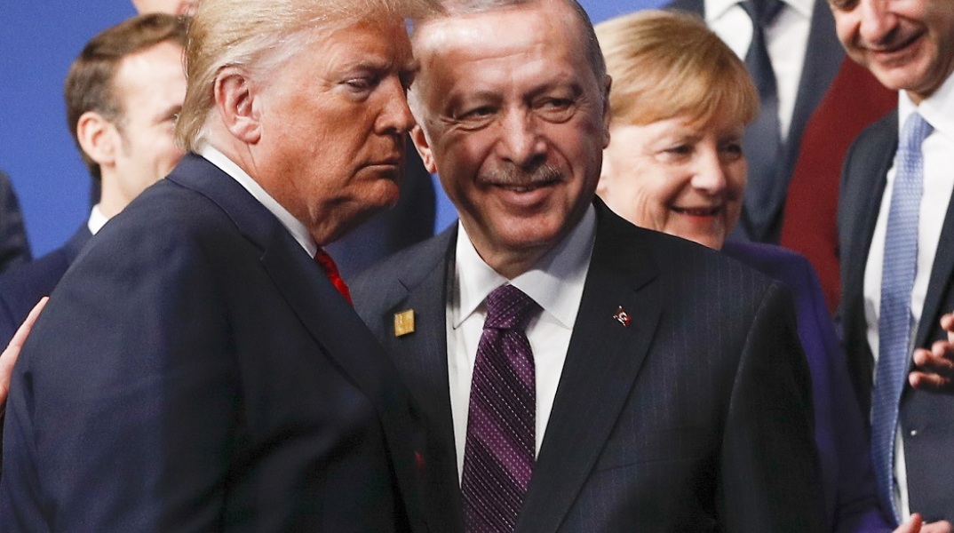 Ο πρόεδρος των ΗΠΑ, Ντόναλντ Τραμπ και ο πρόεδρος της Τουρκίας, Ρετζέπ Ταγίπ Ερντογάν