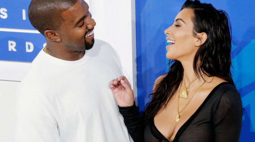H Kim Kardashian σε χαλαρές στιγμές με τον σύζυγό της, Kanye West