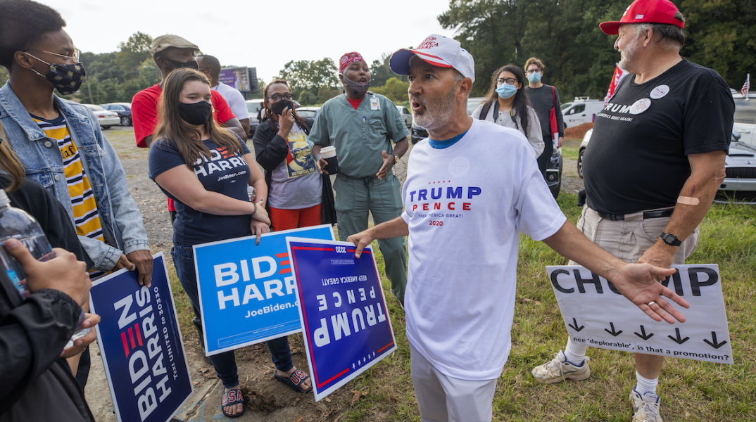 Οπαδοί του Τραμπ και του Μπάιντεν στην Ατλάντα