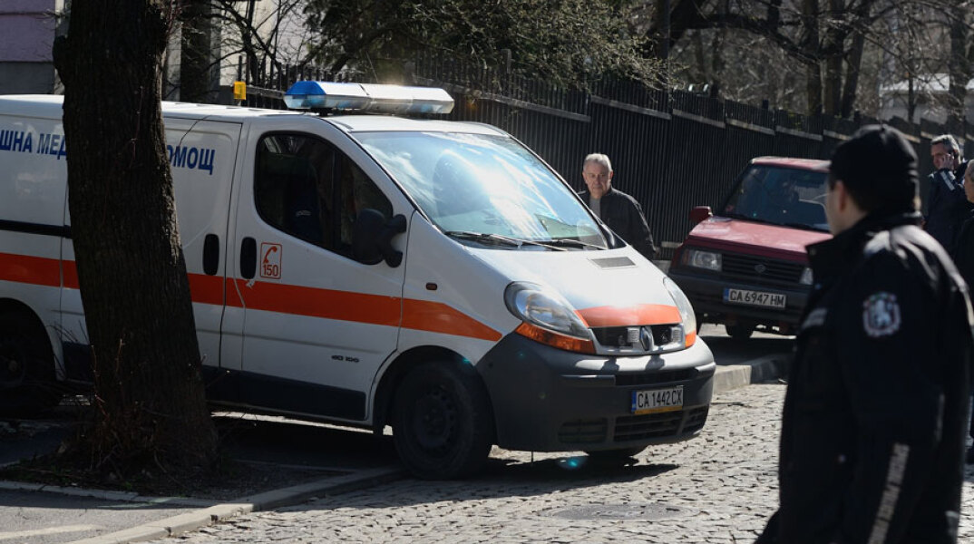 Κορωνοϊός στη Βουλγαρία: Ασθενοφόρο στην πρωτεύουσα Σόφια