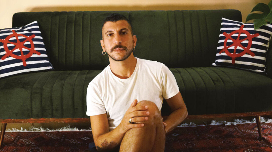 Ο καλλιτέχνης Δημήτρης Μασούρας ©Helias Doulis