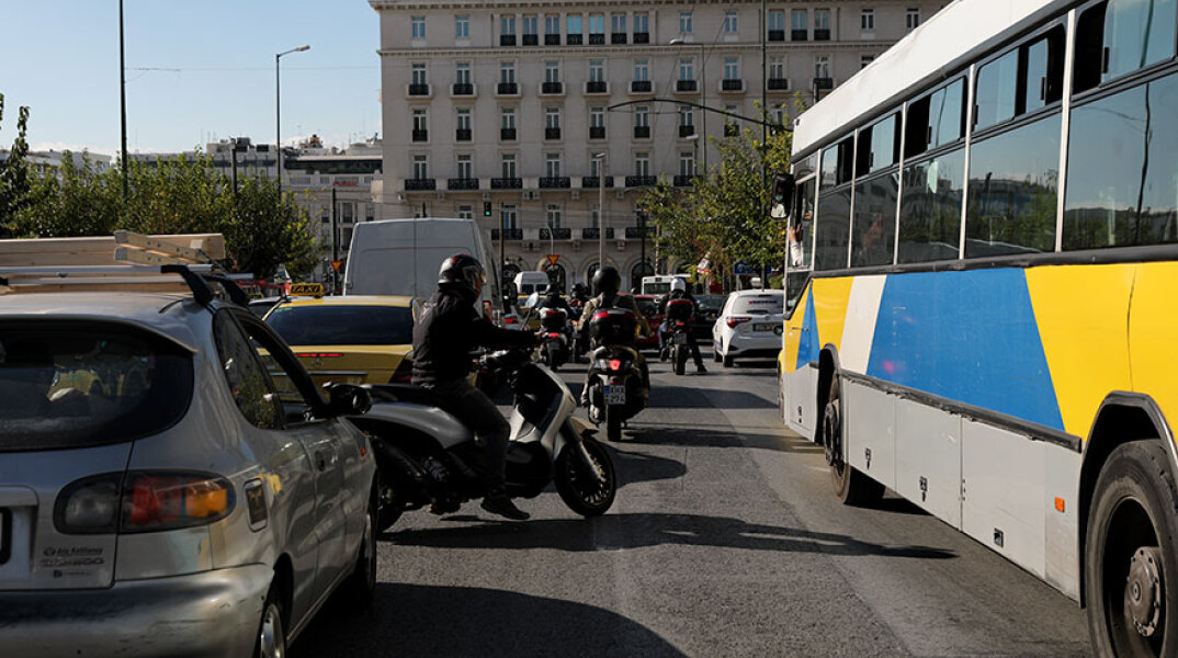 Κίνηση στο κέντρο της Αθήνας