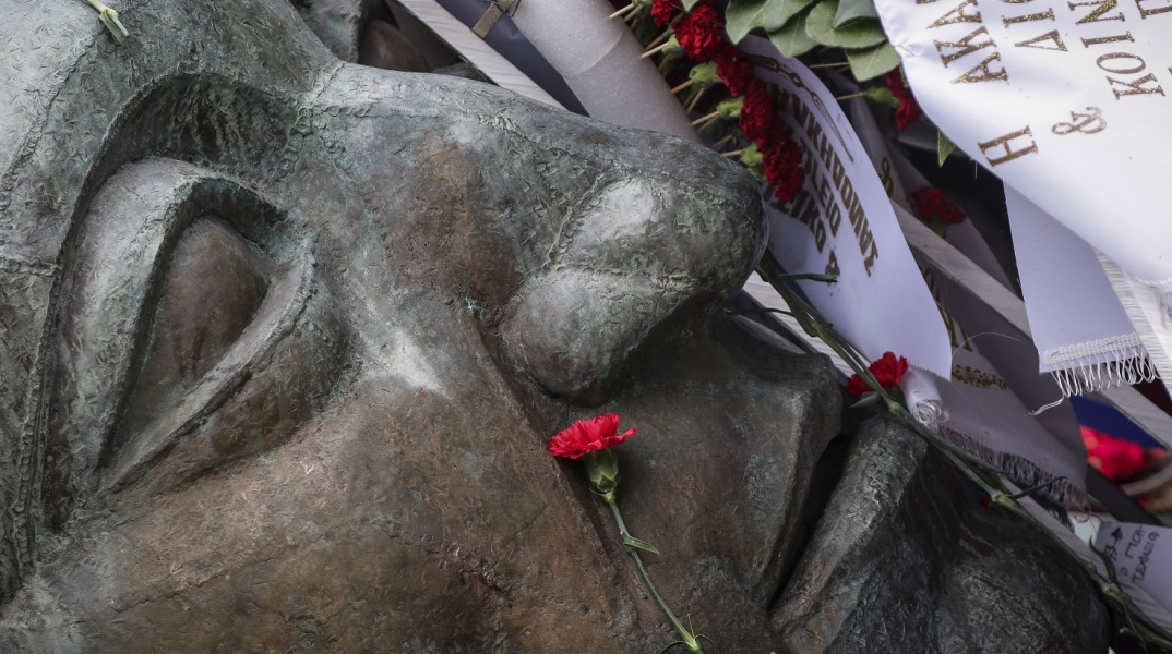 Εκδηλώσεις για τον εορτασμό της 45ης επετείου απ' την εξέγερση του Πολυτεχνείου