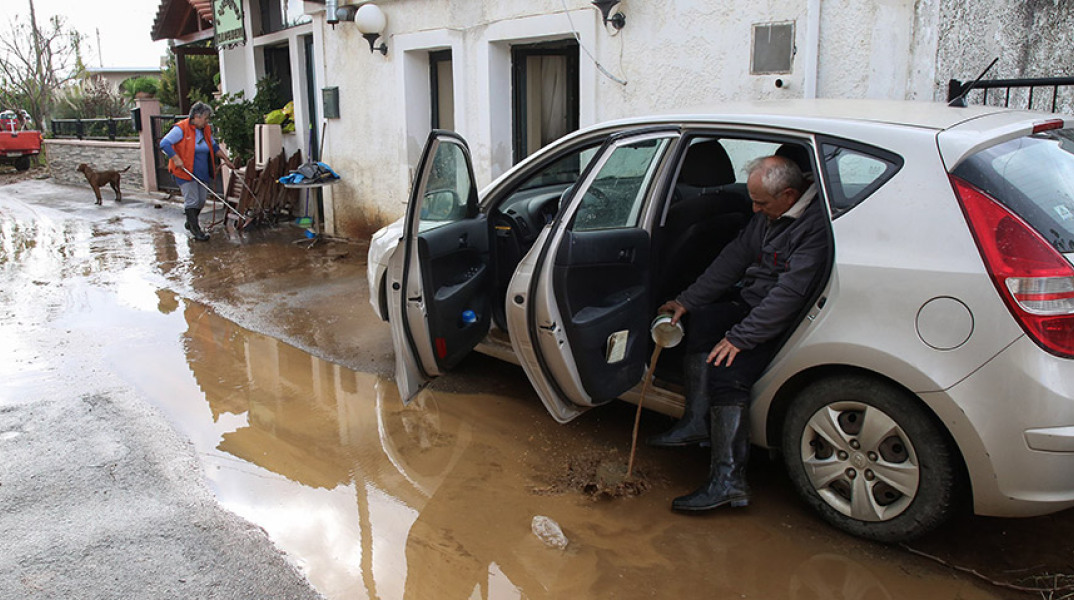  ΠΛΗΜΜΥΡΕΣ ΣΤΟ ΧΩΡΙΟ ΣΚΛΑΒΕΡΟΧΩΡΙ ΣΤΗΝ ΚΡΗΤΗ 