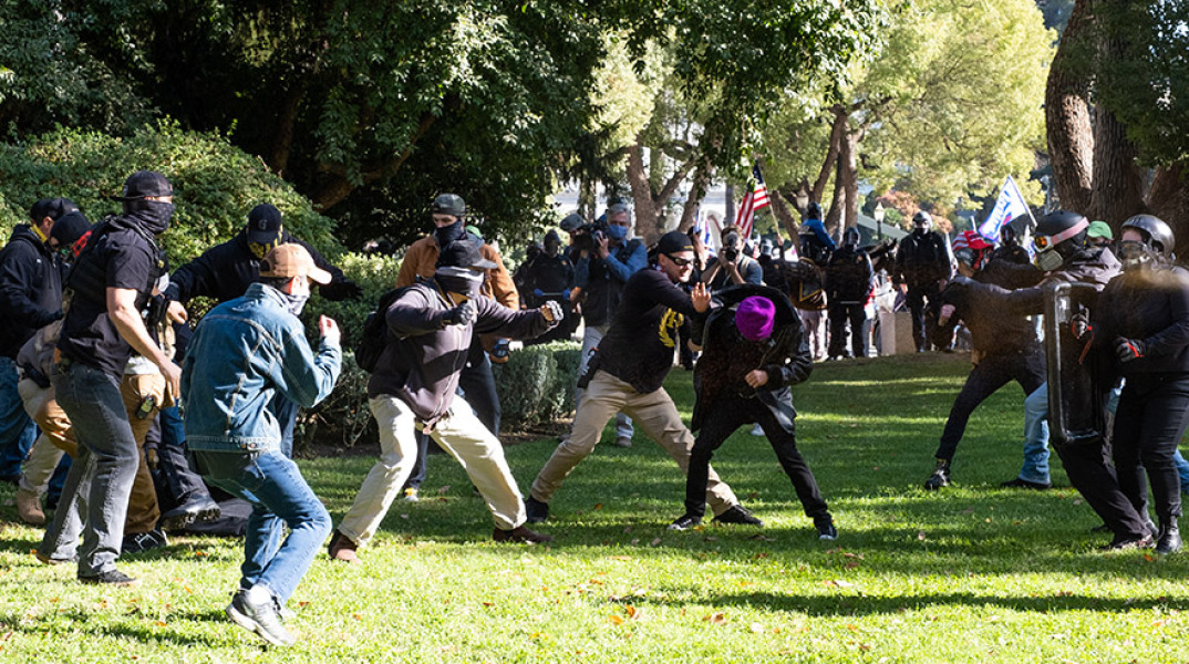 Επεισόδια σε πορεία οπαδών του Τραμπ στην Ουάσιγκτον