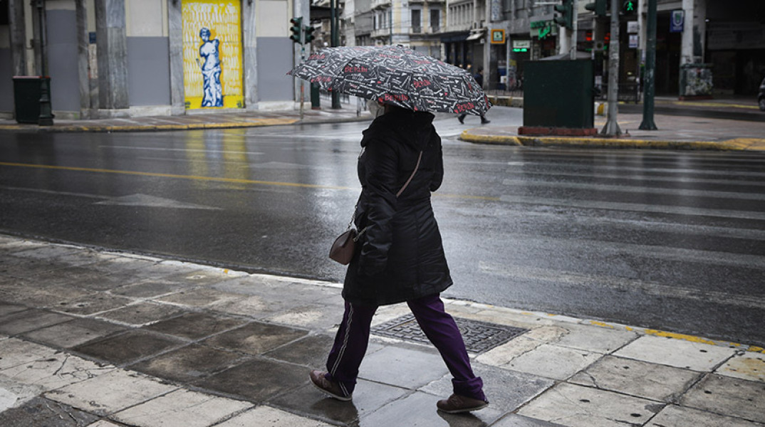 ΣΤΙΓΜΙΟΤΥΠΑ ΑΠΟ ΤΗΝ ΒΡΟΧΕΡΗ ΚΑΙ ΑΔΕΙΑ ΑΘΗΝΑ -COVID 19