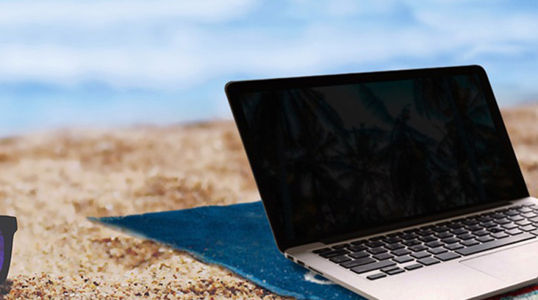 Λάπτοπ - παραλία 