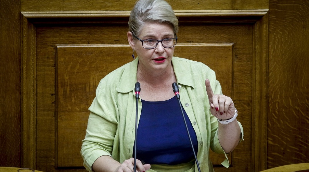 Ελένη Ζαρούλια