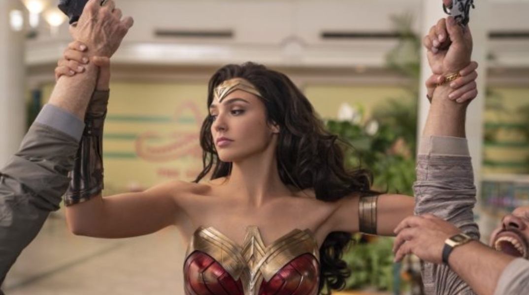 Η Γκαλ Γκαντότ στο ρόλο της Wonder Woman 