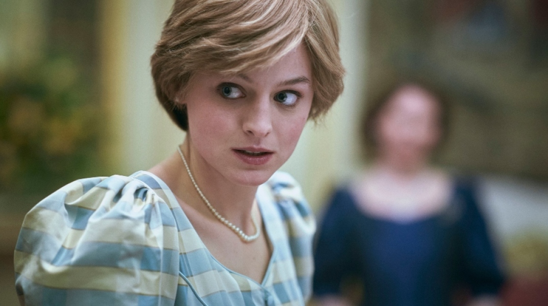 Η Έμμα Κόριν υποδύεται την πριγκίπισσα Νταϊάνα στη σειρά «Το Στέμμα»