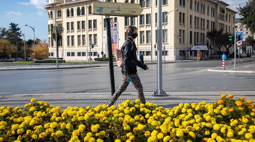 Στιγμιότυπο από το lockdown στη Θεσσαλονίκη