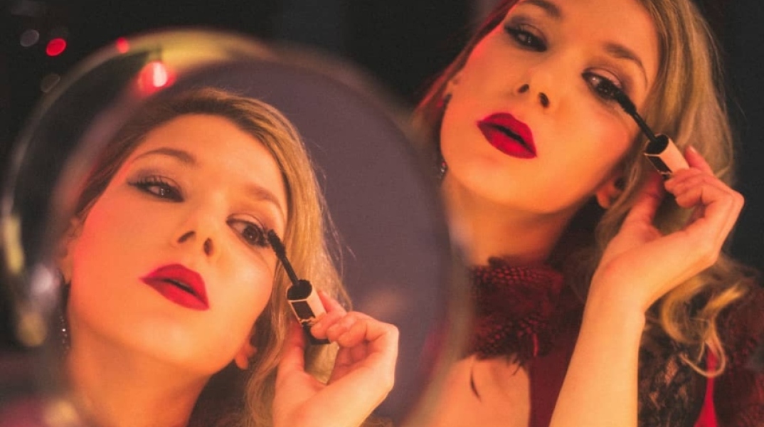 Η Lena Loo (Λένα Σταμέλου)